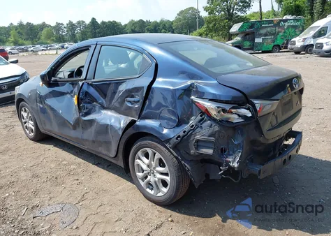 2017 Toyota Yaris Ia z USA, uszkodzony, nr VIN 3MYDLBYVXHY184600